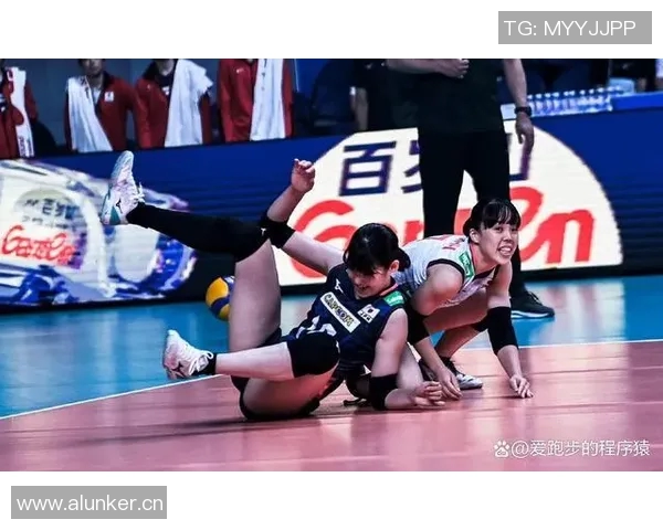 南京排球队整体表现分析：压制对手与自身失误的双重影响