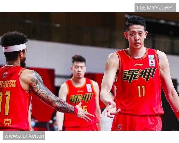 深圳篮球队快攻战术分析与得失评估探讨 深圳篮球队快攻战术分析与得失评估探讨